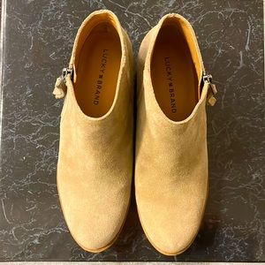 Lucky Brand Suede Leather Ankle Booties Size 7